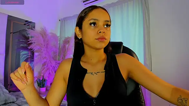 CarolineFyre Webcam-Show