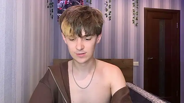 yoursexykun Pertunjukan Webcam