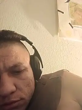 הופעת וובקאם של Yoooo633