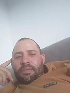 Show de pau-de-ourod na webcam