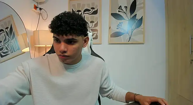 justin_payn14 网络视讯表演