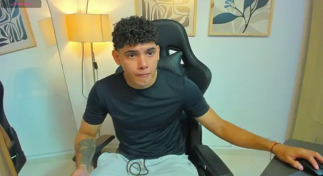 Show de justin_payn14 na webcam