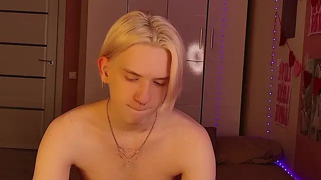 Pokazy przed kamerką – Ron_Vilss