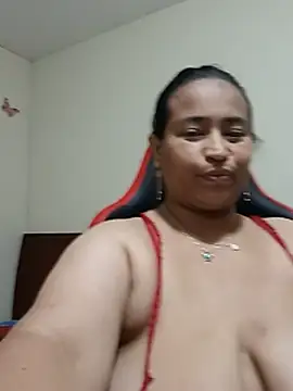 โชว์เว็บแคมของ BustySexy_Nataly