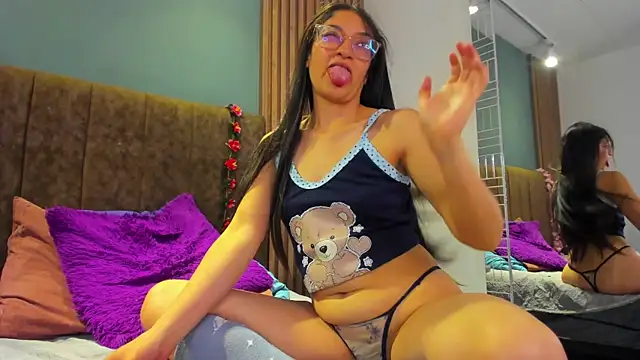 Chat XXX en directo de HannaWen_