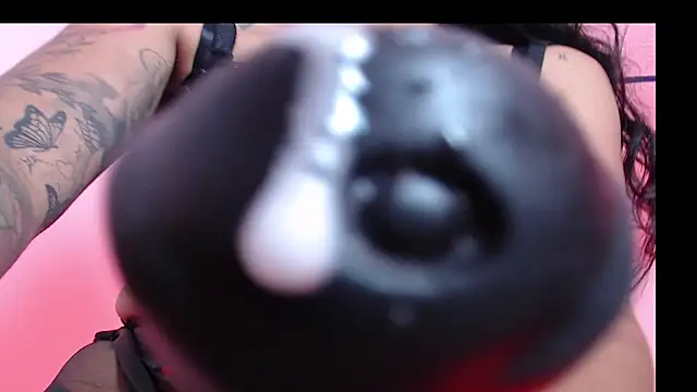 Girl_Bondage 网络视讯表演