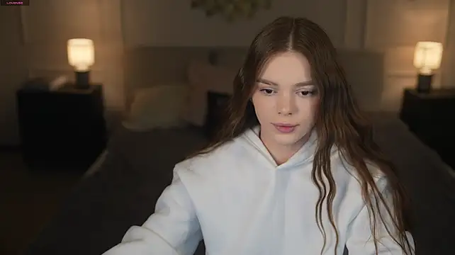 Zlata_Sky's Webcam Show