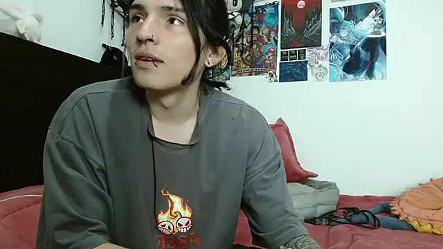 denjireze: διαδικτυακό σόου στην κάμερα