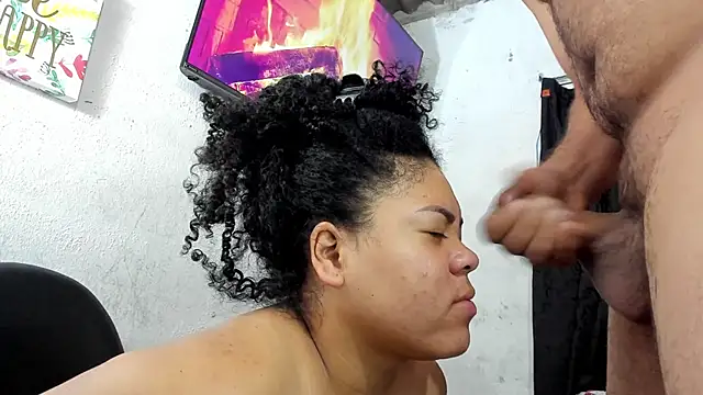 Show de arie_mia1_ na webcam