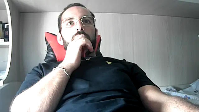 no-name15 Show in webcam