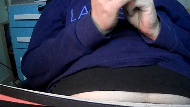 no-name15's Webcam Show