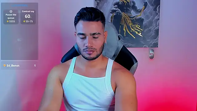 AndresRodriguez1 Adlı Modelin Canlı XXX Sohbeti