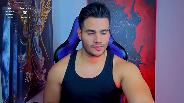 Show modela AndresRodriguez1 na web-kameri