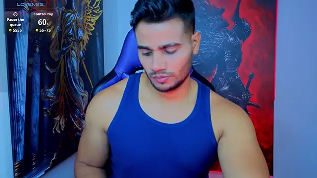 Show modela AndresRodriguez1 na web-kameri