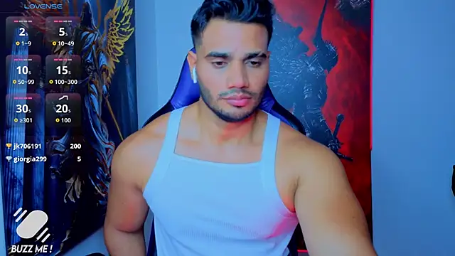 AndresRodriguez1 Adlı Modelin Web Kamerası Şovu