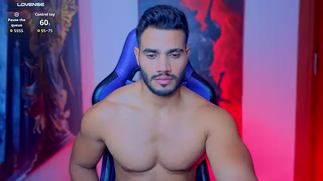 Show modela AndresRodriguez1 na web-kameri
