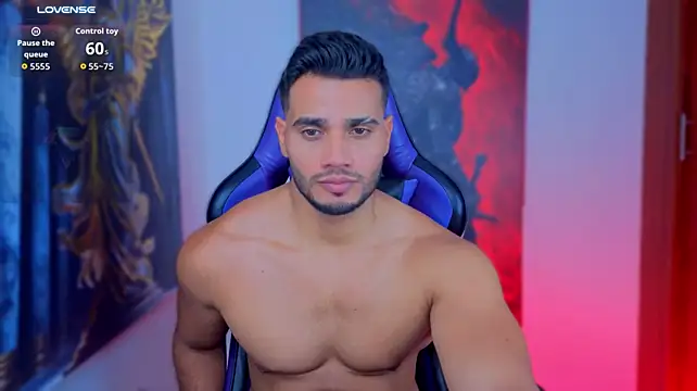 AndresRodriguez1 Adlı Modelin Canlı XXX Sohbeti