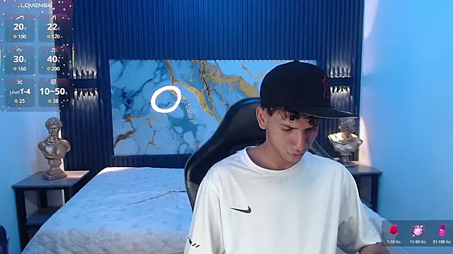 Pokazy przed kamerką – JDWhite18