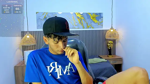 JDWhite18 Webcam Show