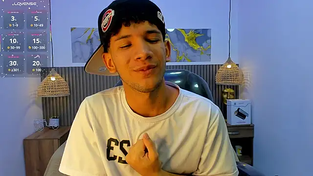 JDWhite18 Webcam-Show
