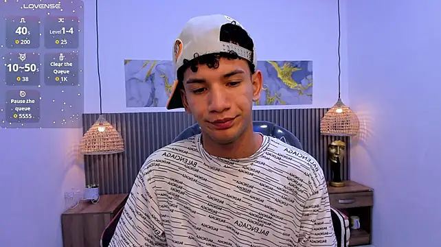 JDWhite18 webcam show