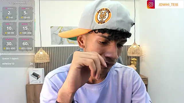 JDWhite18 Webcam-Show