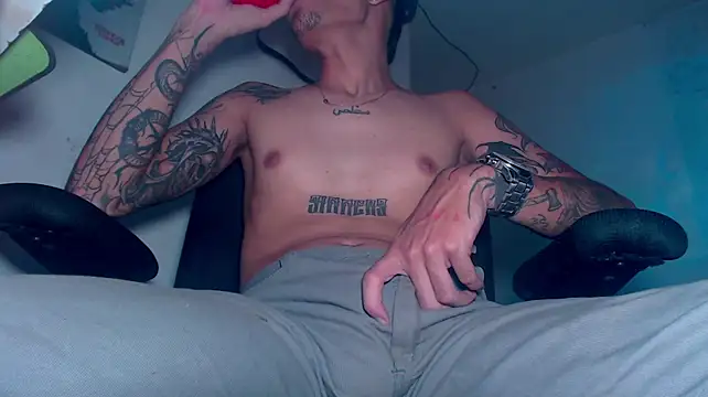 theskateboy: вебкам-шоу