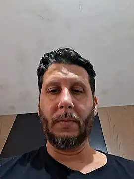 Show modela CasadoHetero na web-kameri