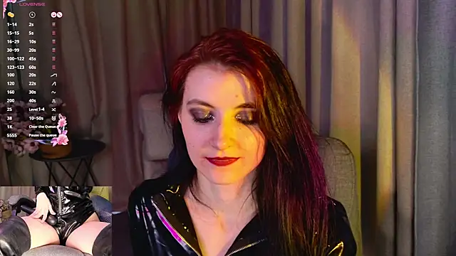 NicoleLuxe Live XXX-Chat