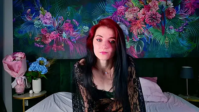 NicoleLuxe 现场XXX聊 天