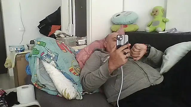 vitalik66679 Show in webcam