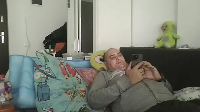 vitalik66679 Show in webcam