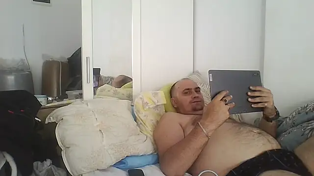 vitalik66679's Webcam Show