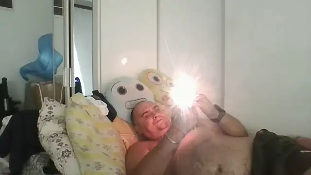 Show modela vitalik66679 na web-kameri