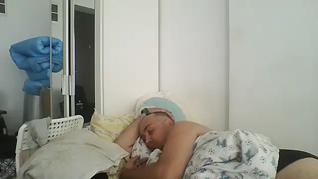 Show modela vitalik66679 na web-kameri