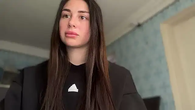 LiluMartiznirn Live chat-huone