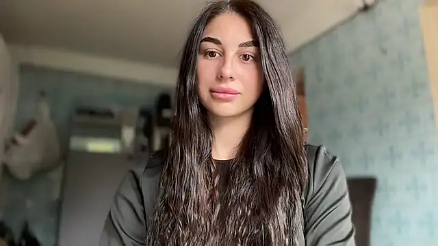 LiluMartiznir Adlı Modelin Canlı XXX Sohbeti