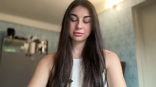 LiluMartiznir Chat XXX in diretta