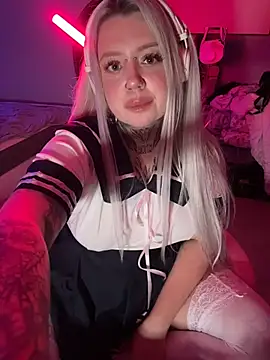 Pokazy przed kamerką – Chiibi