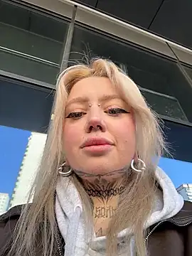 Chiibi: вебкам-шоу