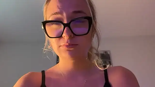 kelseyblu Webcamshow