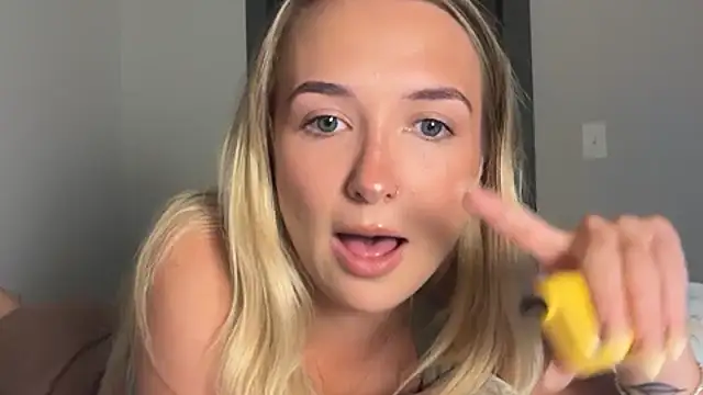 kelseyblu's Live XXX Chat