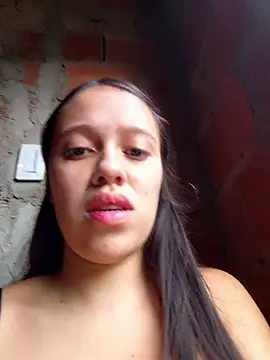 lachiki_plus' Webcam Show