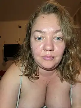 BBBWOOW's Live XXX Chat