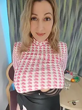 MilanaBoobs Chat XXX in diretta