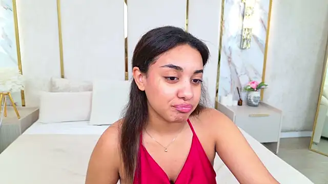 Chat XXX Live Luna_Cortier