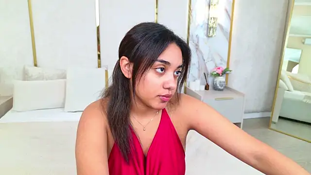 Luna_Cortier's Live XXX Chat