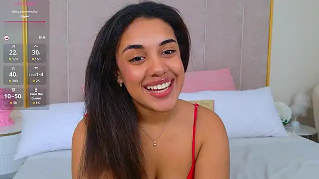 Luna_Cortier Chat XXX live