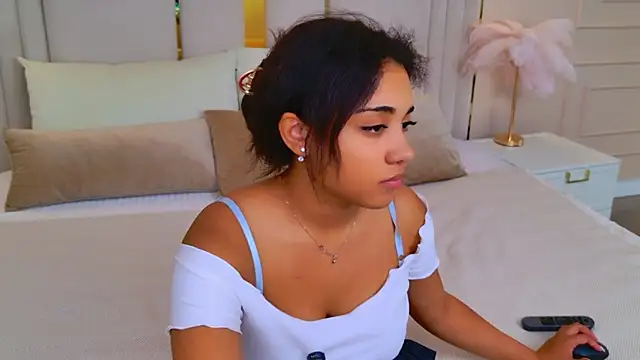 Luna_Cortier 网络视讯表演