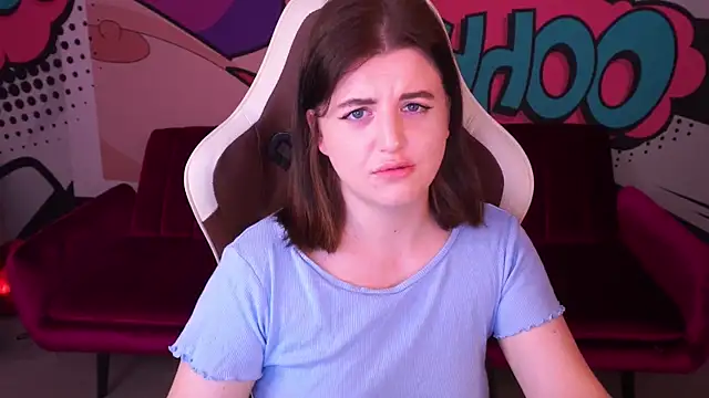 Chat +18 de KristiFoxy ao vivo